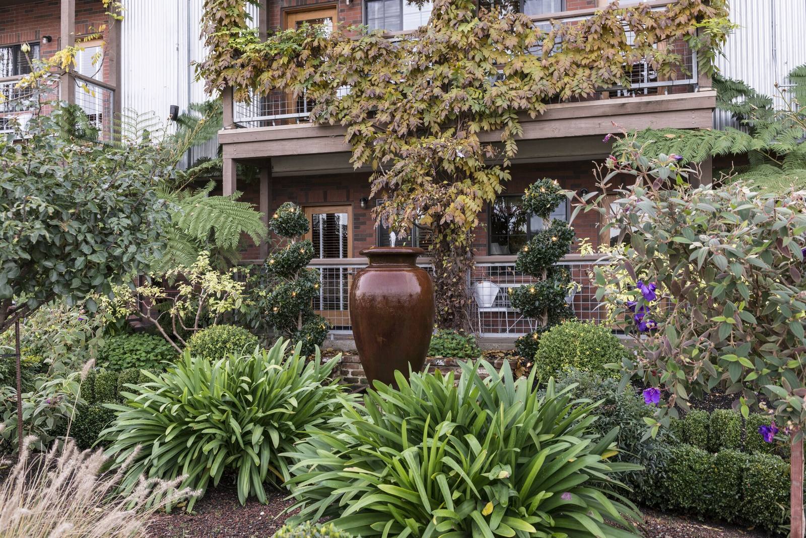The courtyard of the historic Napa Mill shopping and restaurant complex in downtown Napa. Visit Napa Valley’s partner network grew to 580 partners in FY26.